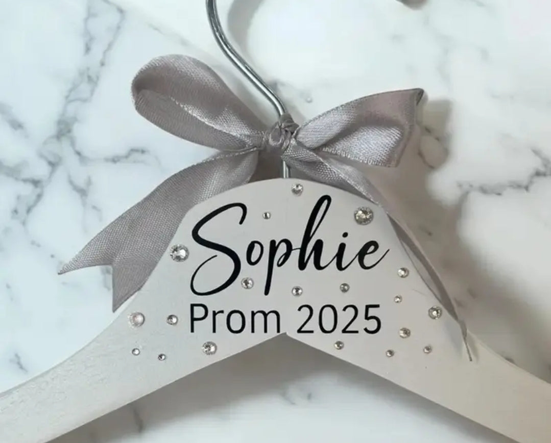 Personalised glass and Hanger