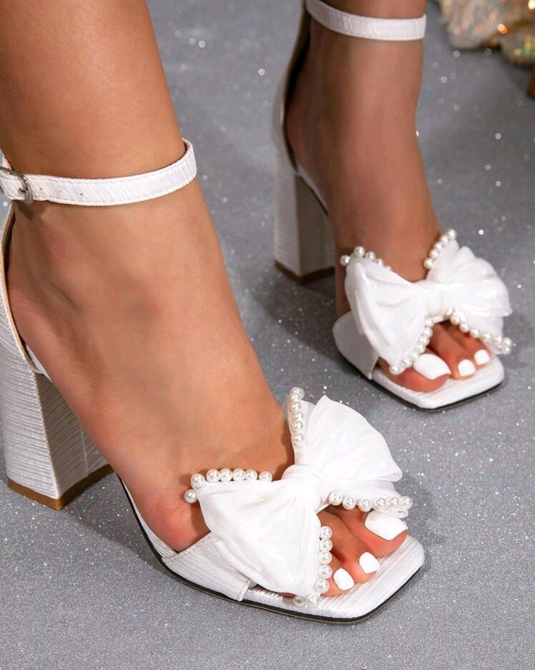 Bow and walk